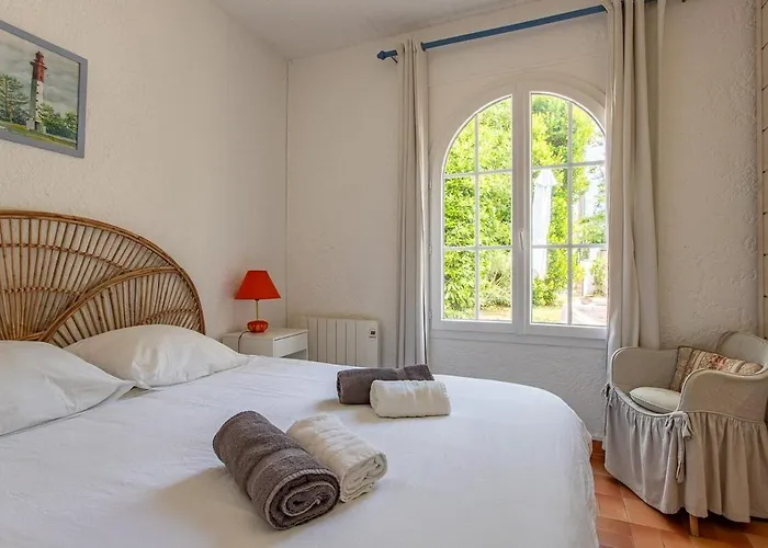 3 Dans Le Centre Du Cap Ferret