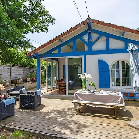 3 Dans Le Centre Du Cap Ferret